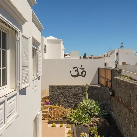 Alki Puerto del Carmen (Lanzarote)